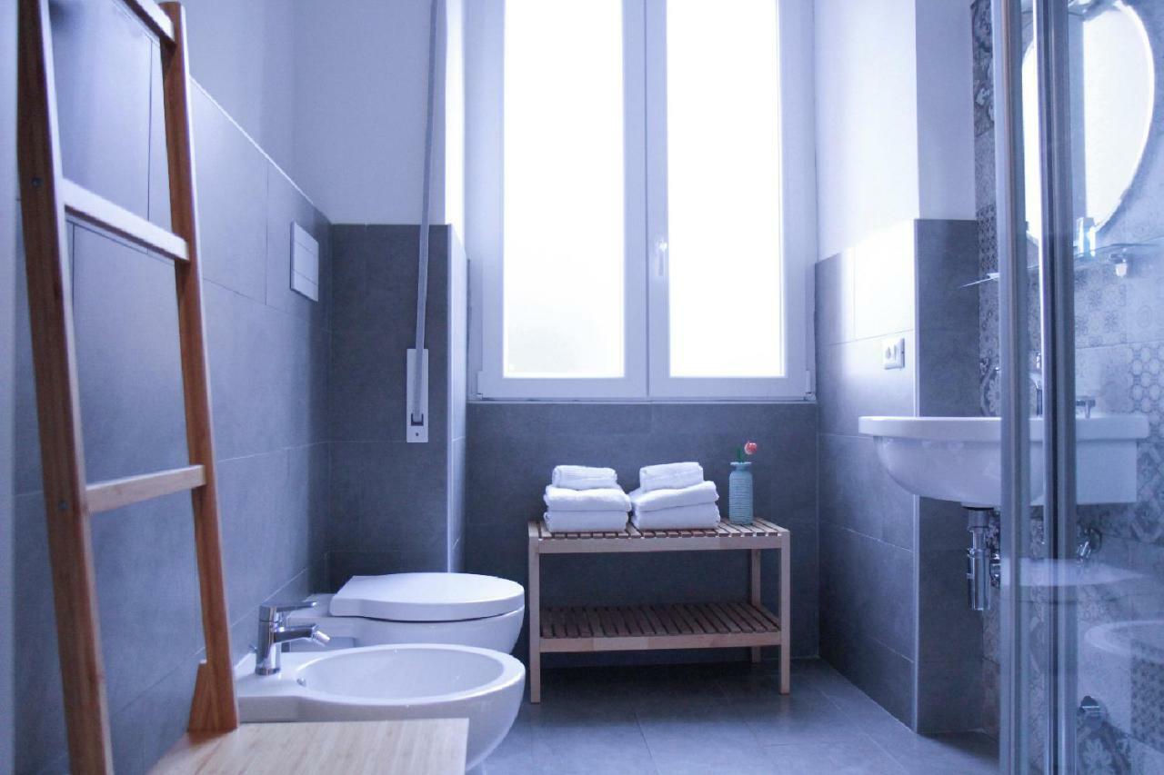 Hoa Rome Hotel Bagian luar foto