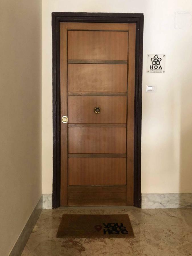 Hoa Rome Hotel Bagian luar foto