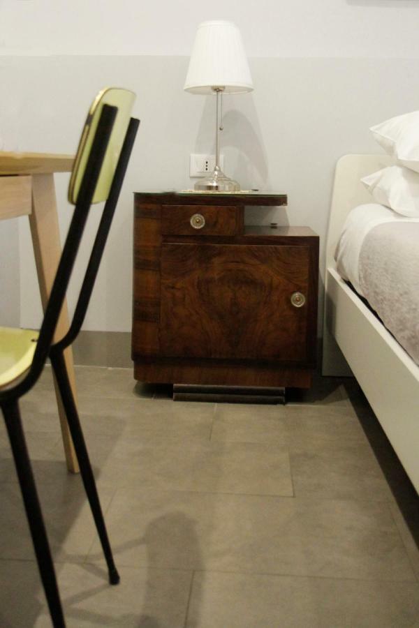 Hoa Rome Hotel Bagian luar foto