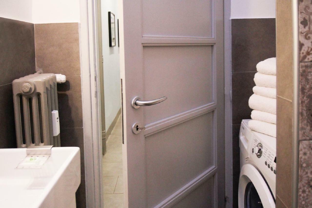 Hoa Rome Hotel Bagian luar foto